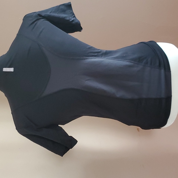 Workout tee - Picture 2 of 6